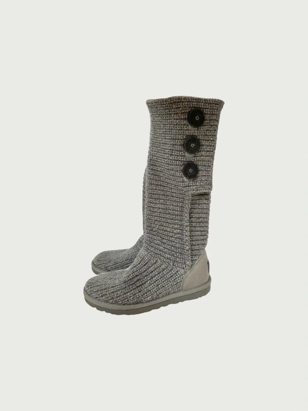 Slouchy Gray Knit Uggs